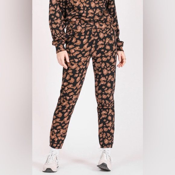 Brunette the Label best friend jogger - Picture 1 of 10